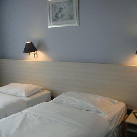 The Four Alls Inn Market Drayton Chambre photo
